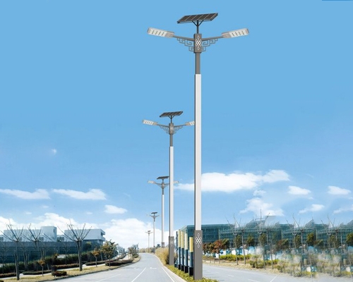 1742827475242030.jpg 格尔木太阳能路灯.jpg