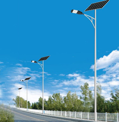 1742828123952659.jpg 格尔木太阳能路灯.jpg