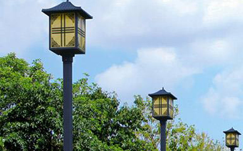 格尔木庭院灯安装间距与布灯设计全解析 格尔木庭院灯安装间距与布灯设计全解析