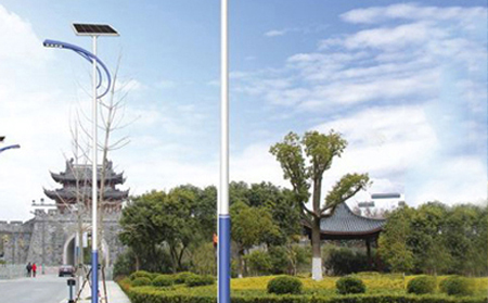 格尔木太阳能路灯选型配置与地域适应性应用指南